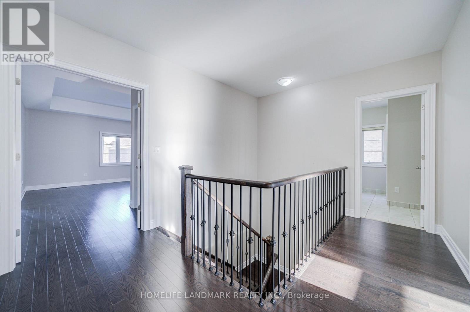 7 Malaspina Close, Brampton, ON photo 14