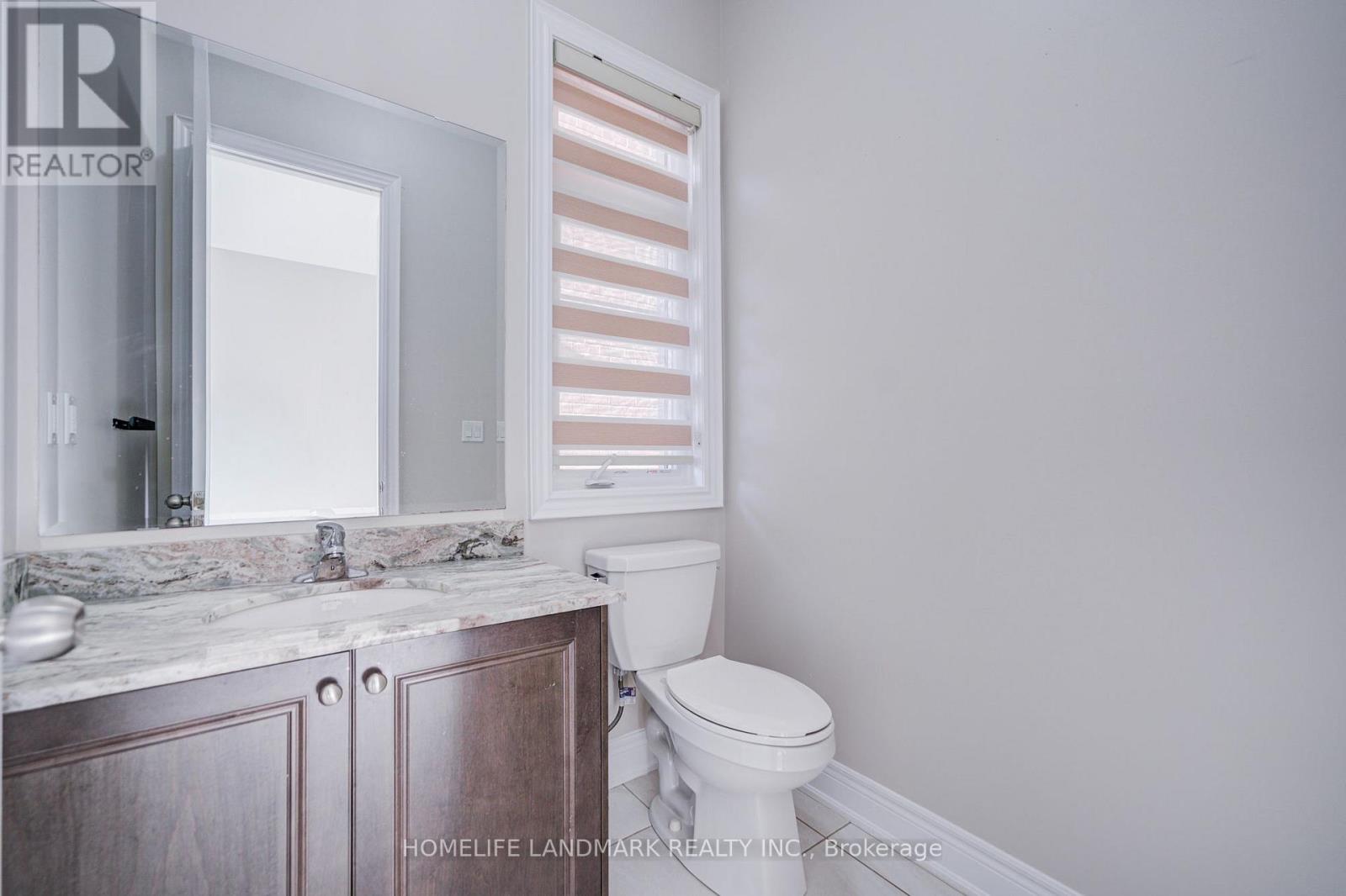 7 Malaspina Close, Brampton, ON photo 4