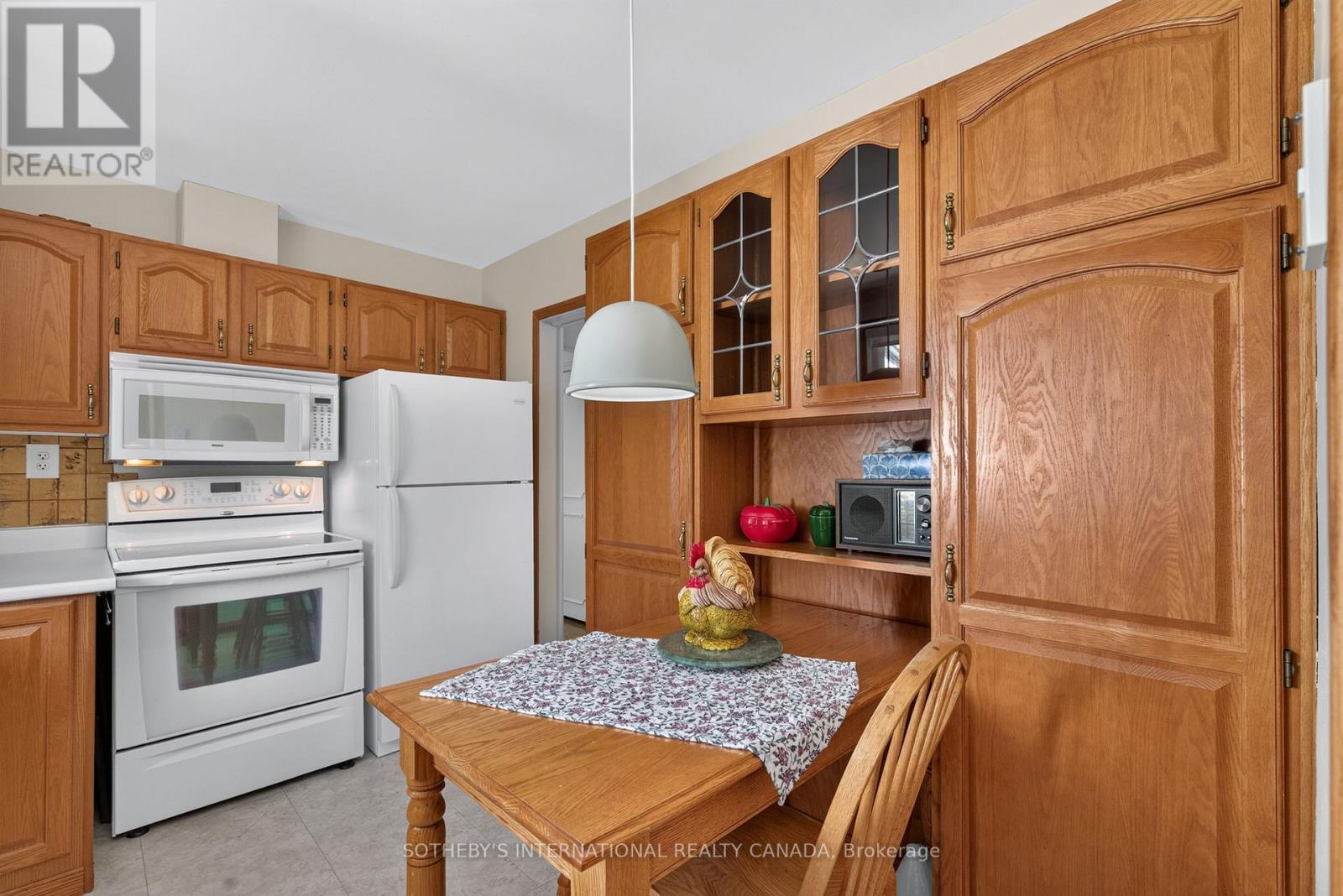 871 Mississauga Valley Boulevard, Mississauga, ON photo 6