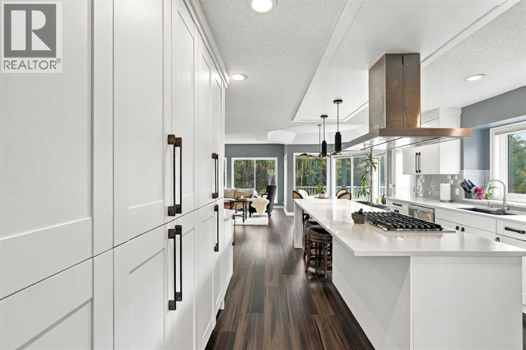 51 Blueridge Close, photo 14 of 38