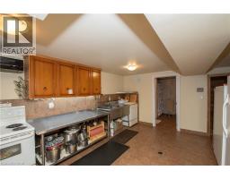 477 Delcrest Avenue, Delhi, ON N4B2T6 Photo 36