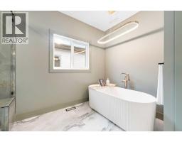 335 Waterford Grove, Chestermere, AB T1X2T9 Photo 24