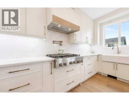 5pc Bathroom - 335 Waterford Grove, Chestermere, AB T1X2T9 Photo 14