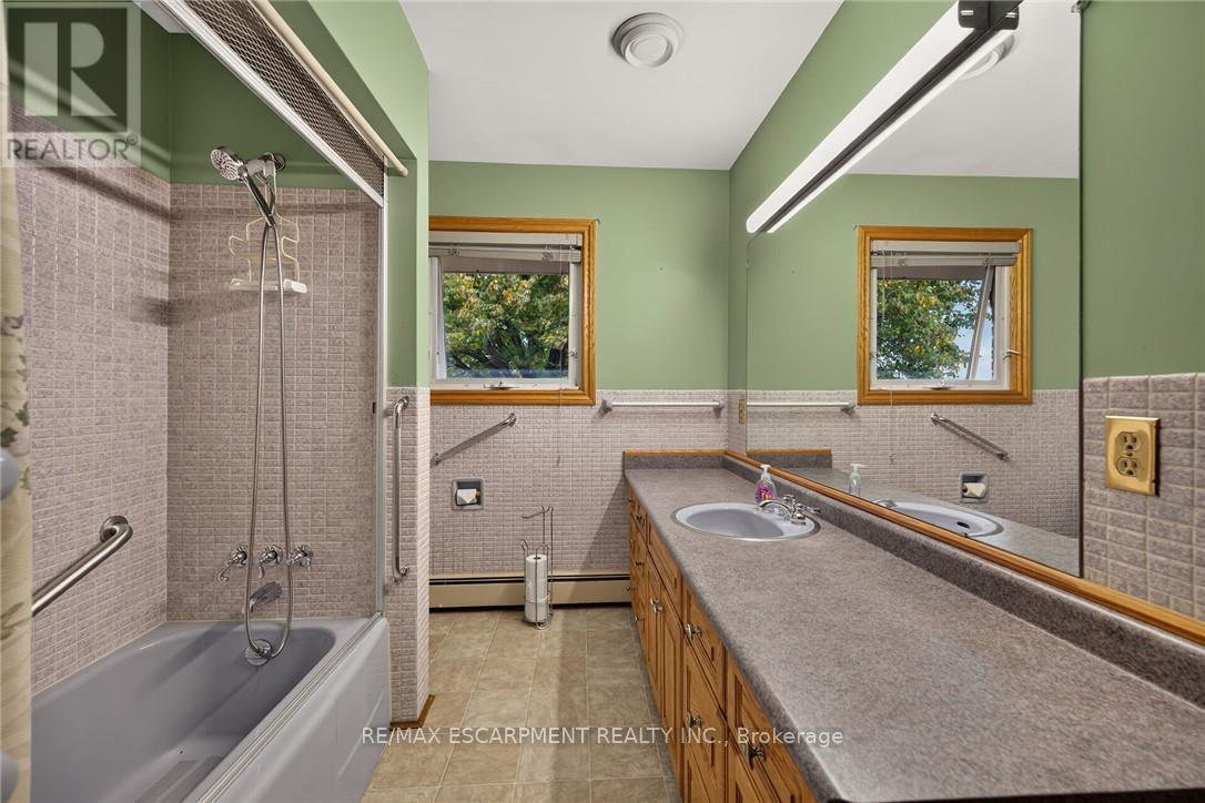 17 Tranquility Street, Brantford, ON photo 22