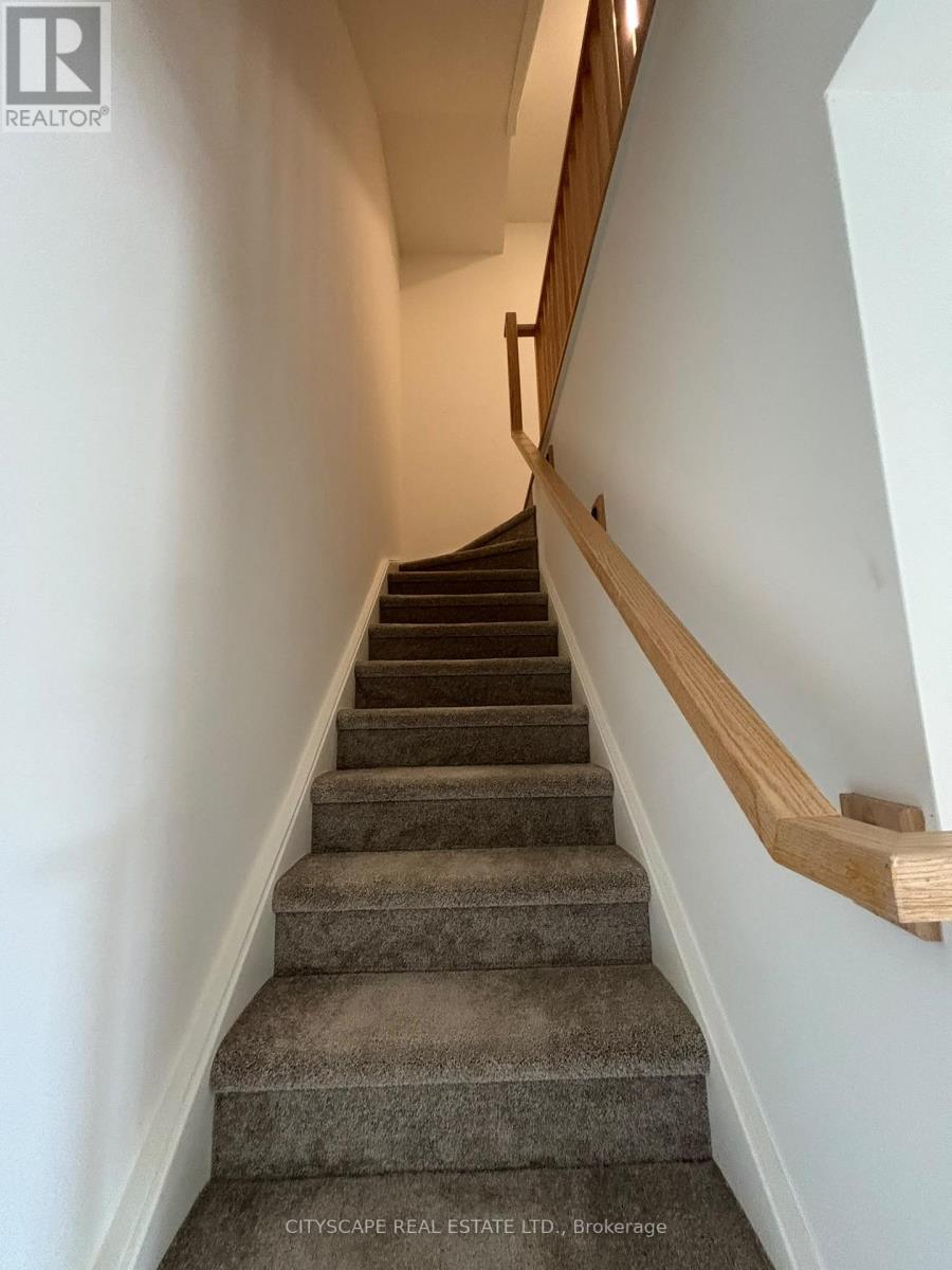 304A - 16 MELBOURNE AVENUE, St. Catharines (E. Chester) — photo 12