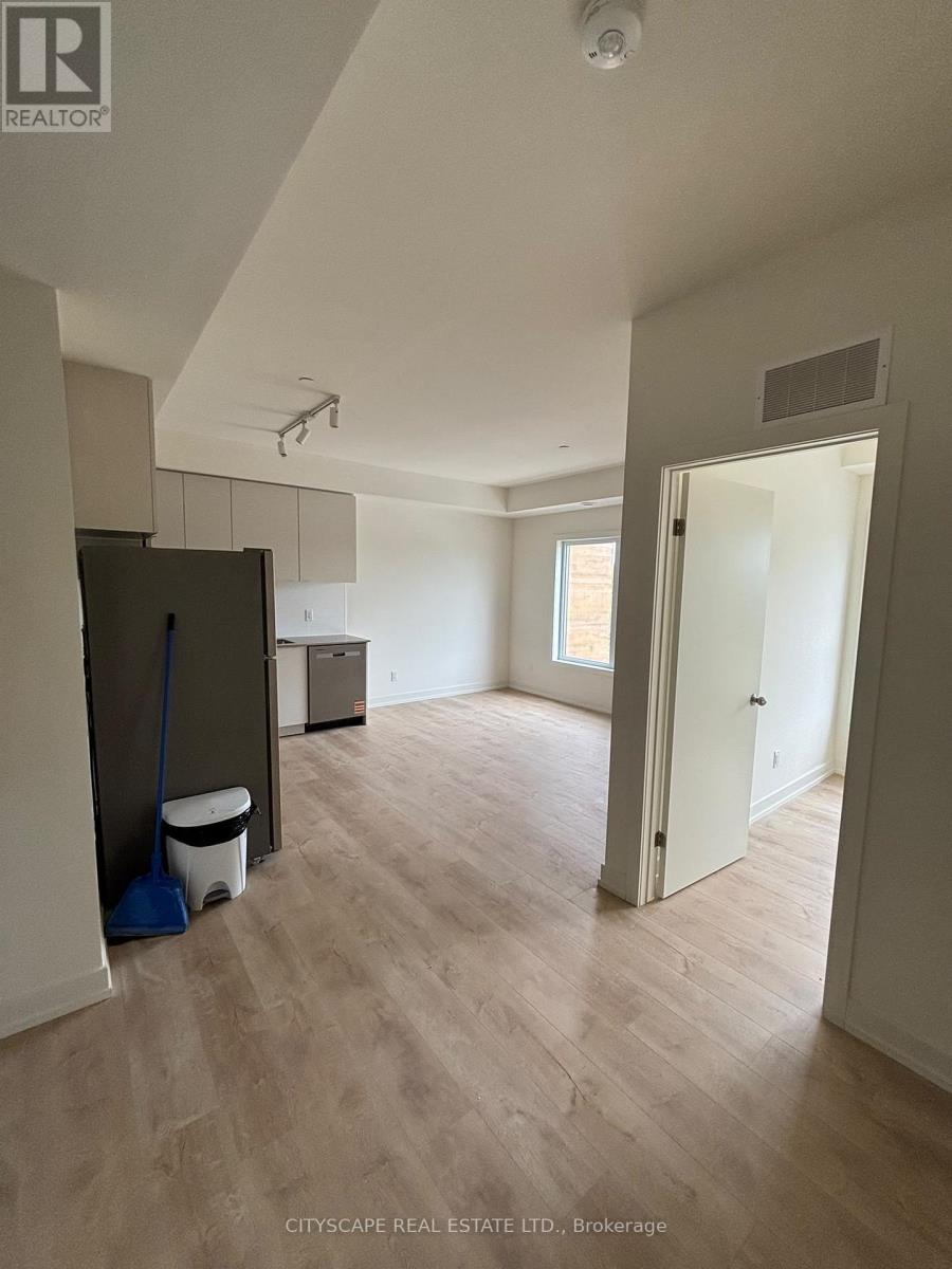 304A - 16 MELBOURNE AVENUE, St. Catharines (E. Chester) — photo 8