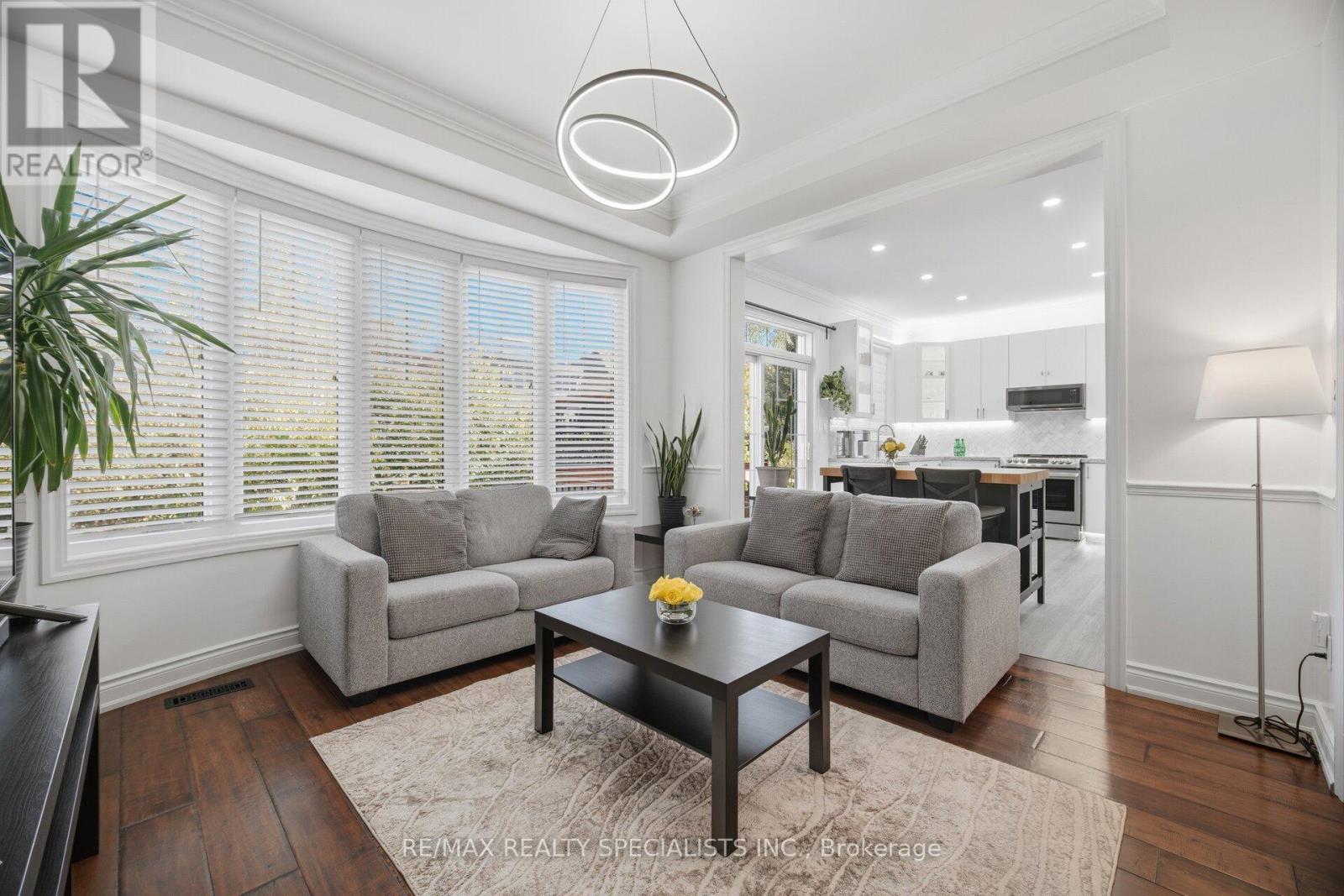 306 Montreal Circle, Hamilton, ON photo 9