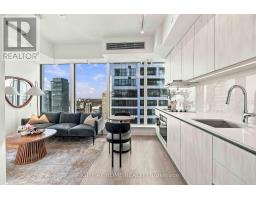 5205 - 8 Wellesley Street W, Toronto, ON M4Y0J5 Photo 9
