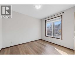 2pc Bathroom - 195 Elgin Rise Se, Calgary, AB T2Z4Z7 Photo 7