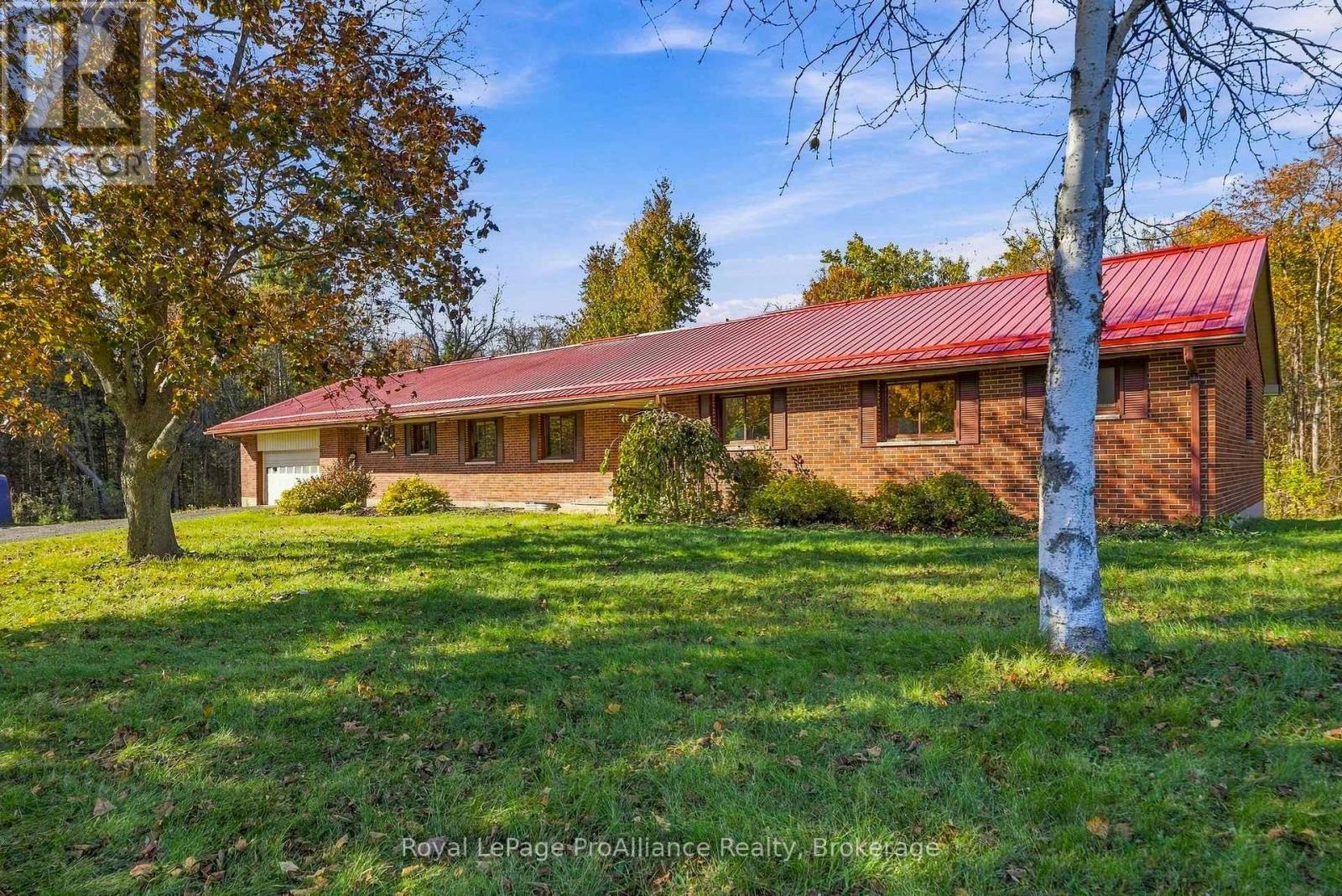 13483 Highway 62 Highway, Centre Hastings, ON photo 2