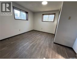 Laundry room - 708 Grandview Street W, Moose Jaw, SK S6H5L6 Photo 10