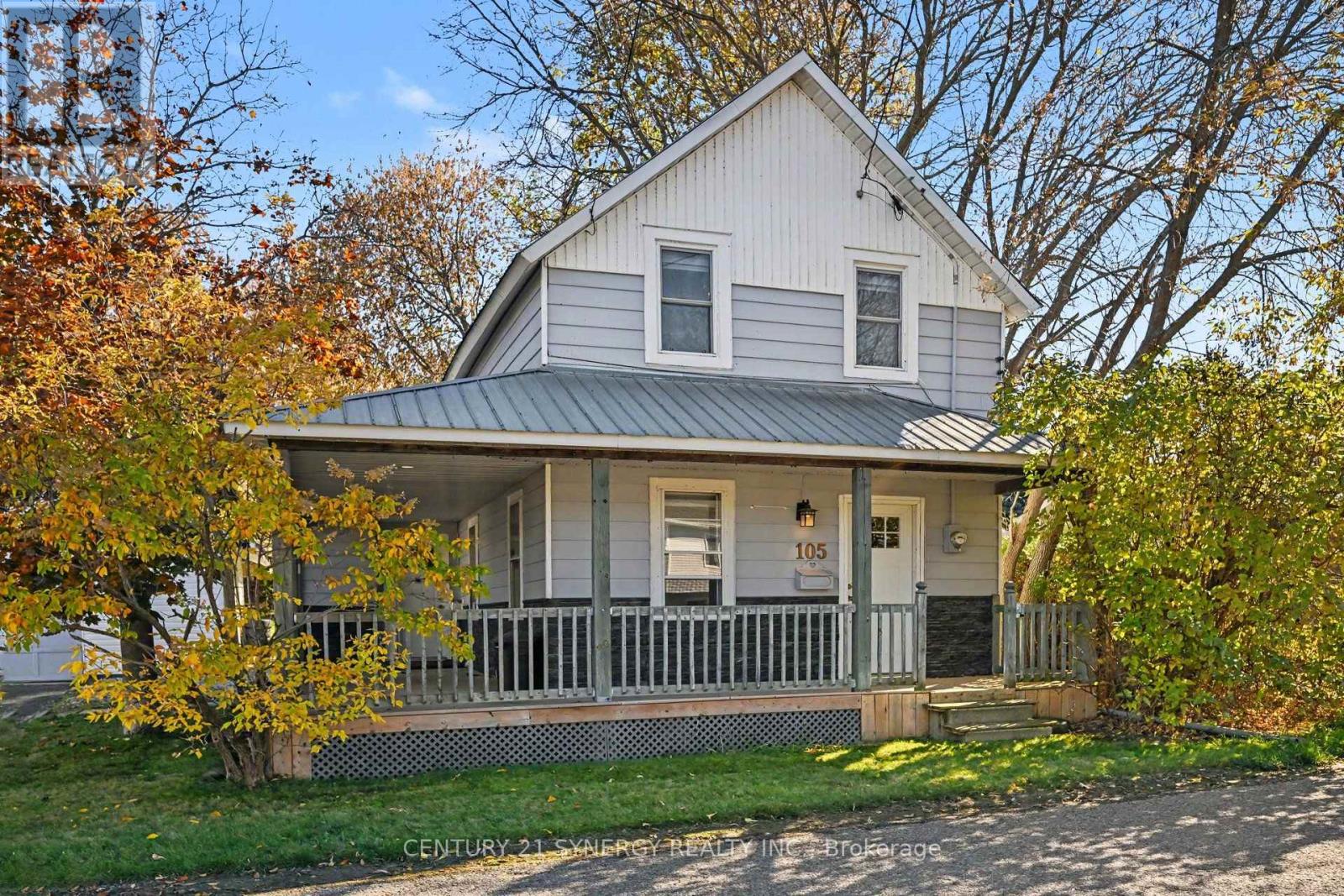 105 NEILSON STREET, McNab/Braeside — photo 2