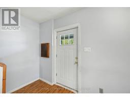 Bedroom 2 - 105 Neilson Street, Mcnab/braeside, ON K7S3G3 Photo 6