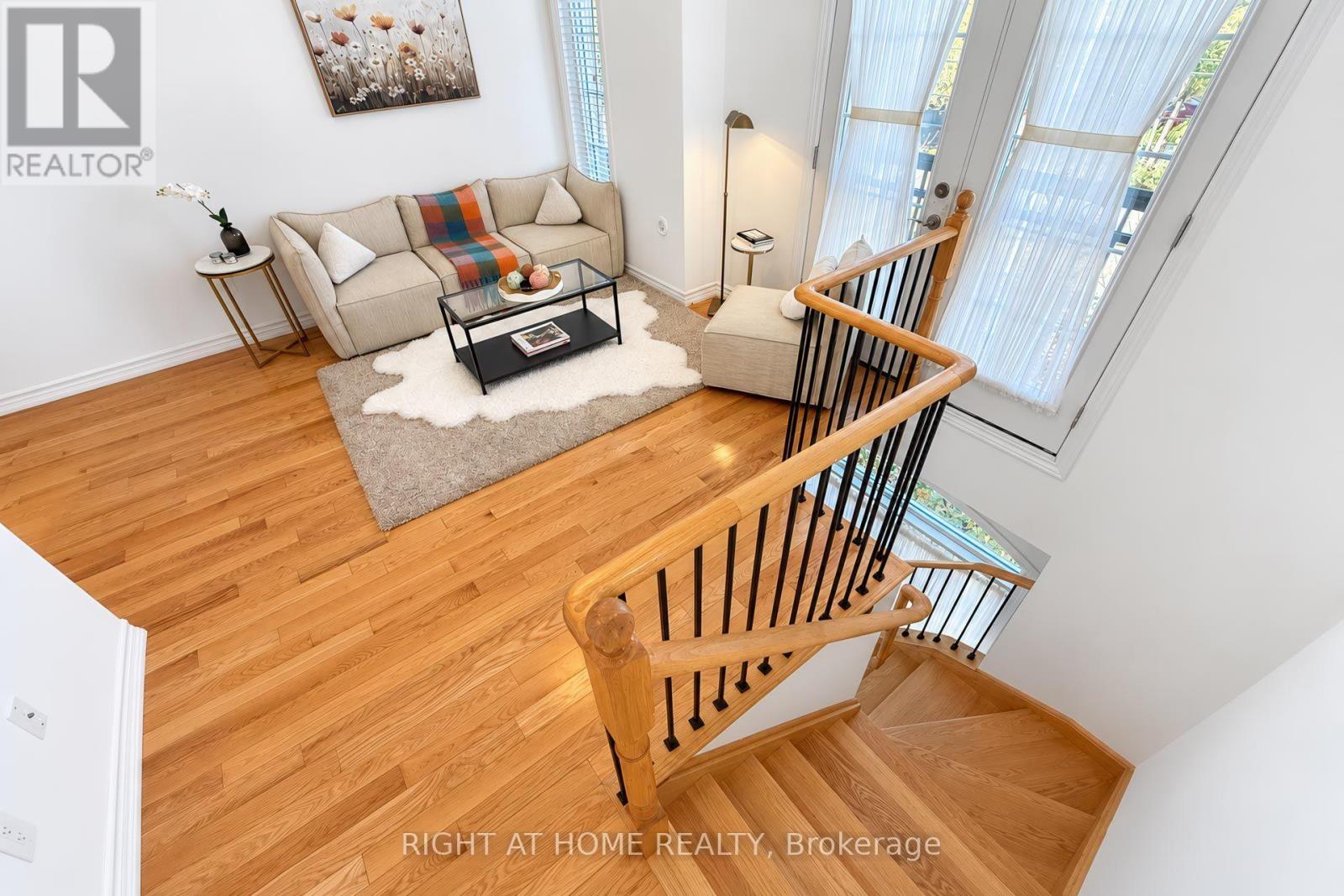 1- 37 Drewry Avenue, Toronto, ON photo 6