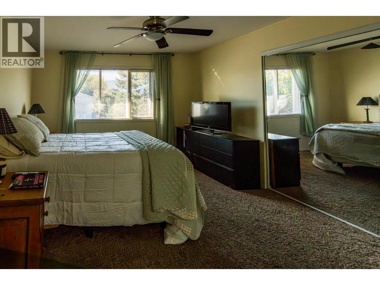 2455 5TH Avenue NE, Salmon Arm - Image 1