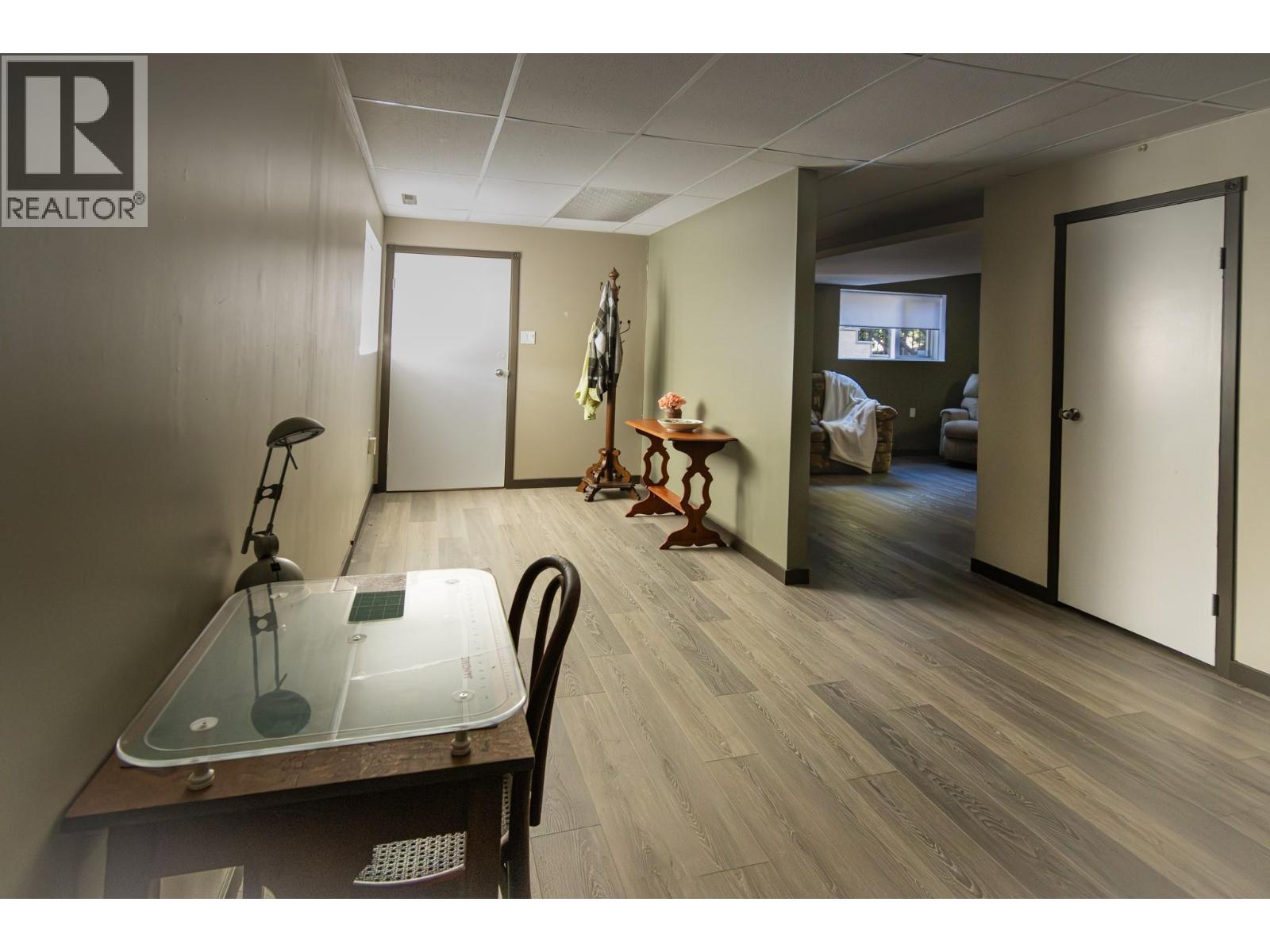 2455 5TH Avenue NE, Salmon Arm - Image 1