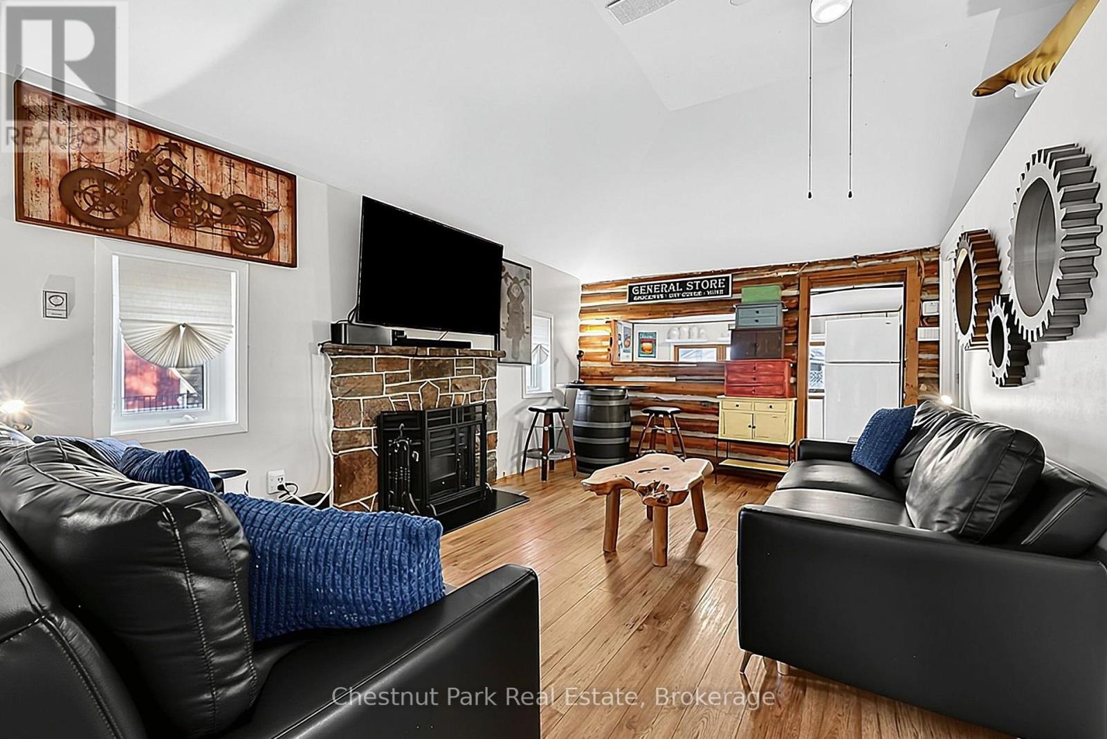 125 RIVER ROAD E, Wasaga Beach — photo 11