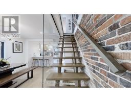 201 Springdale Boulevard, Toronto, ON M4C1Z6 Photo 14