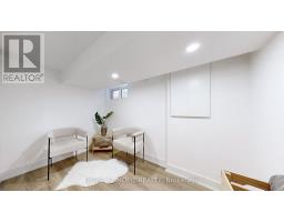 201 Springdale Boulevard, Toronto, ON M4C1Z6 Photo 33