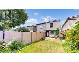 201 Springdale Boulevard, Toronto, ON M4C1Z6 Photo 40