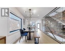 Primary Bedroom - 201 Springdale Boulevard, Toronto, ON M4C1Z6 Photo 7