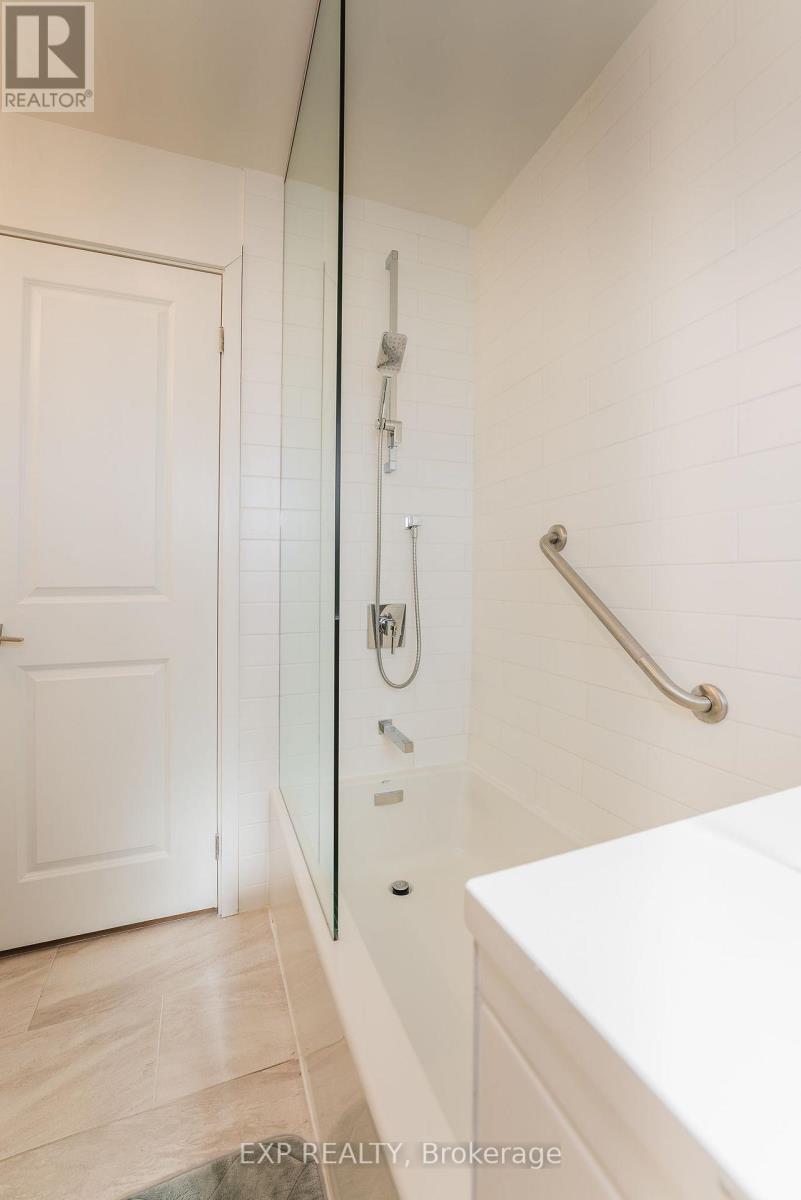 60 Gooderham Drive, Toronto, ON photo 20