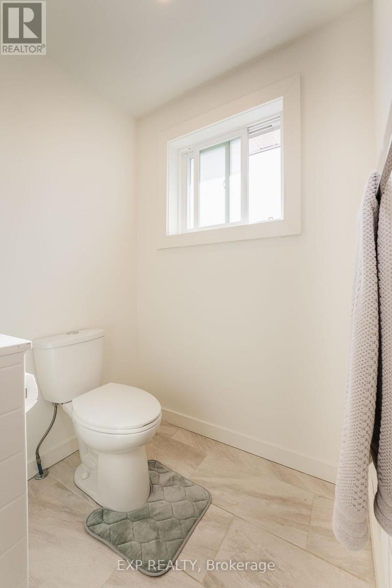 60 Gooderham Drive, Toronto, ON photo 21