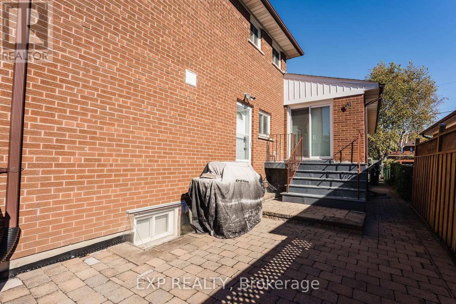 60 Gooderham Drive, Toronto, ON photo 34
