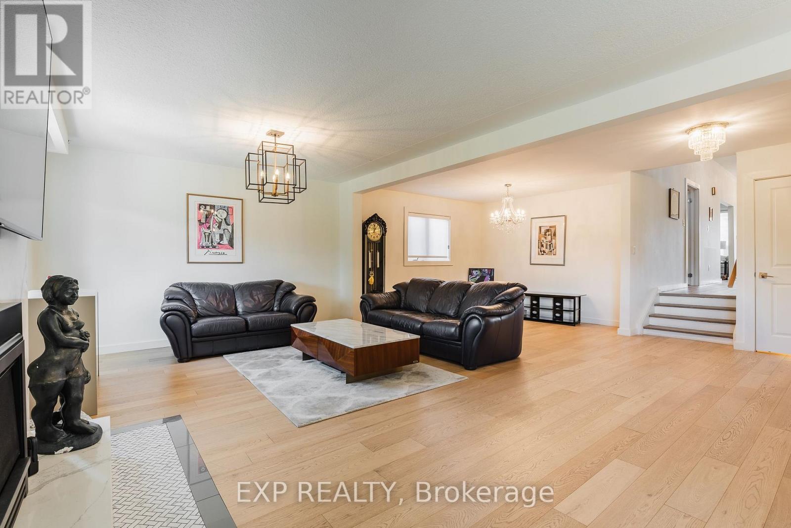 60 Gooderham Drive, Toronto, ON photo 6