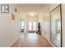 Bedroom 3 - 60 Gooderham Drive, Toronto, ON M1R3G7 Photo 7