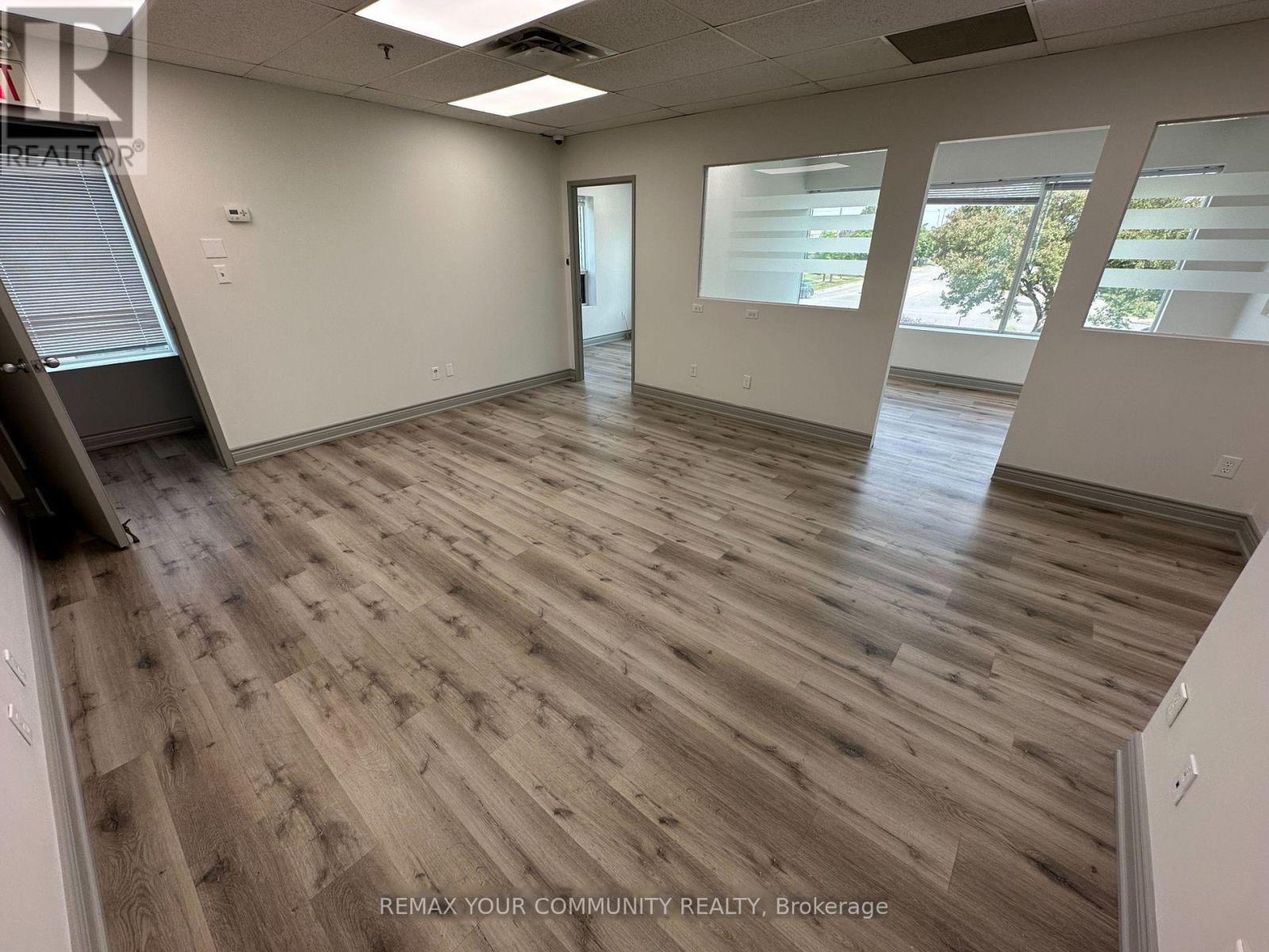 2 - 700 CHRISLEA ROAD, Vaughan (East Woodbridge) — photo 3
