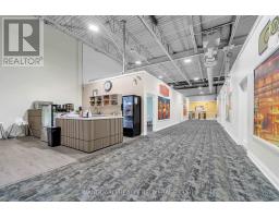 1b - 18075 Yonge Street, Newmarket, ON L3Y8W3 Photo 13