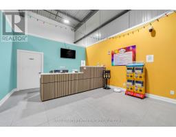1b - 18075 Yonge Street, Newmarket, ON L3Y8W3 Photo 8