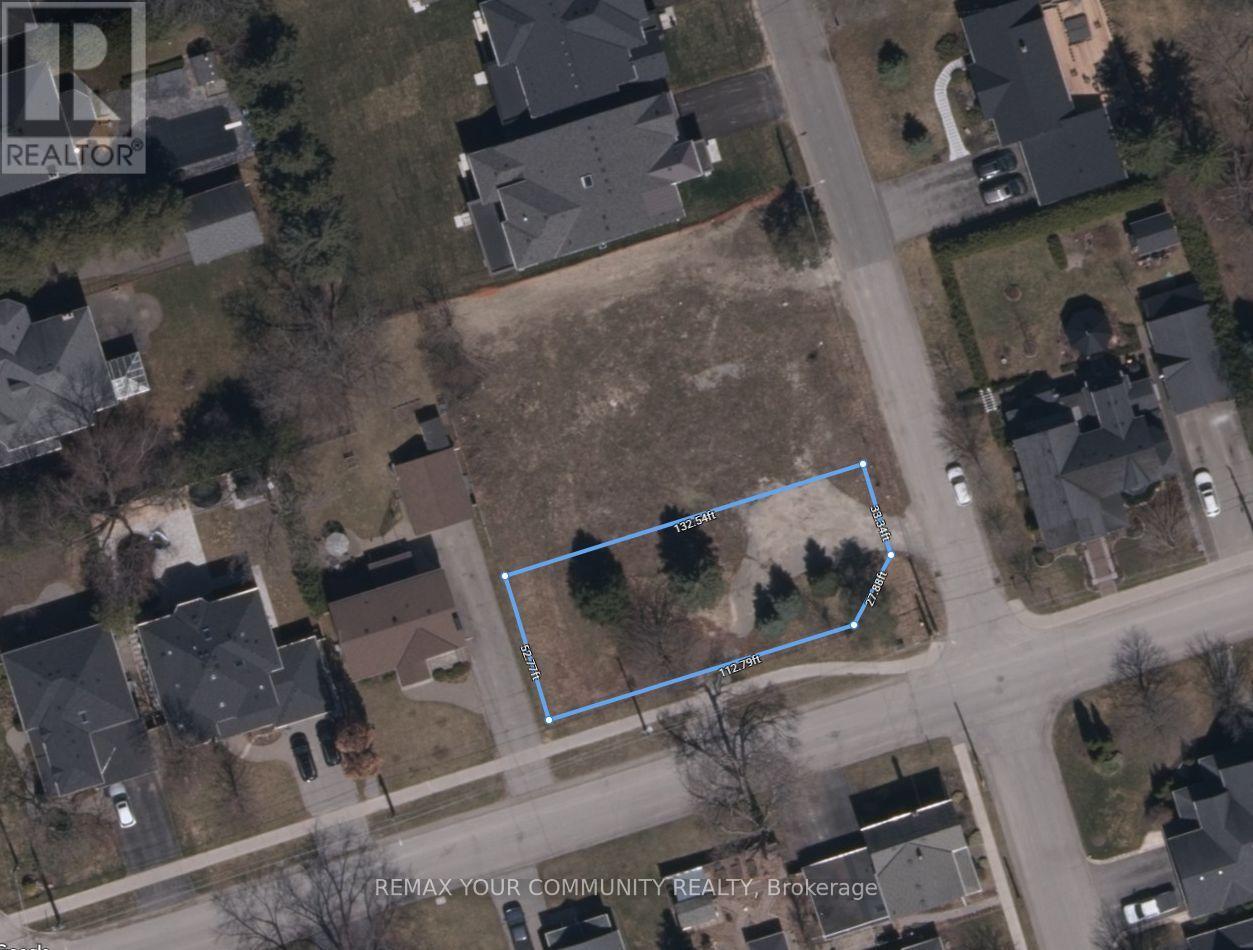 217 Harold Street, Whitchurch-Stouffville, ON photo 1