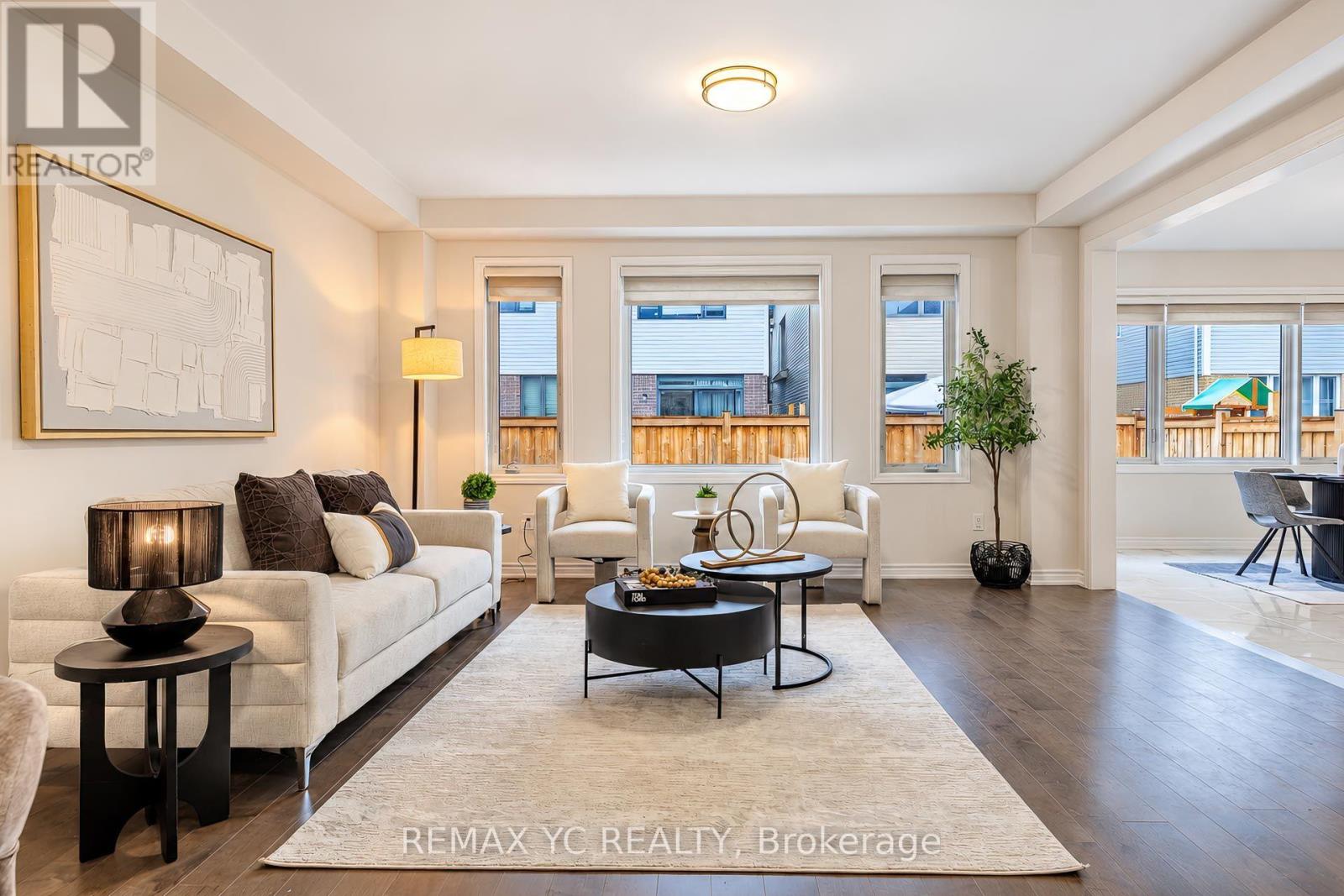 126 Durham Avenue, Barrie, ON photo 9