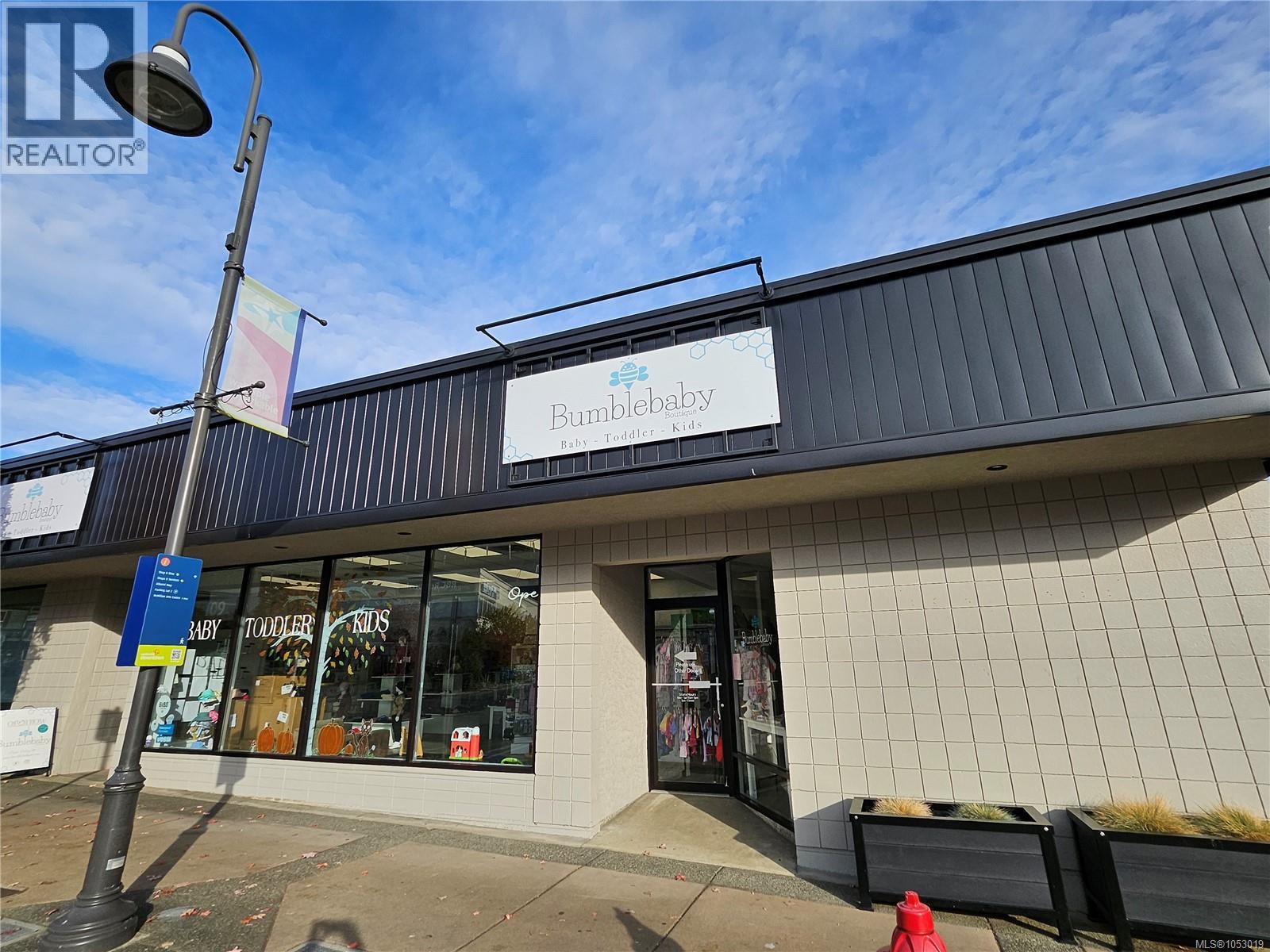 109 HIRST Ave, Parksville - Image 1