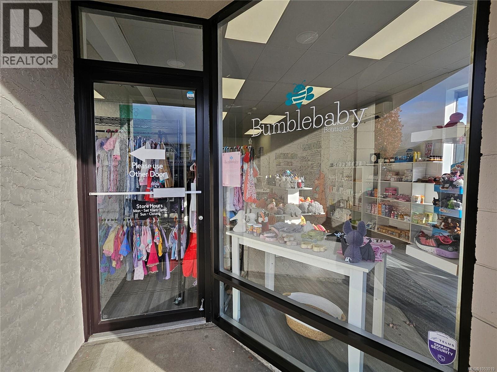 109 HIRST Ave, Parksville - Image 1