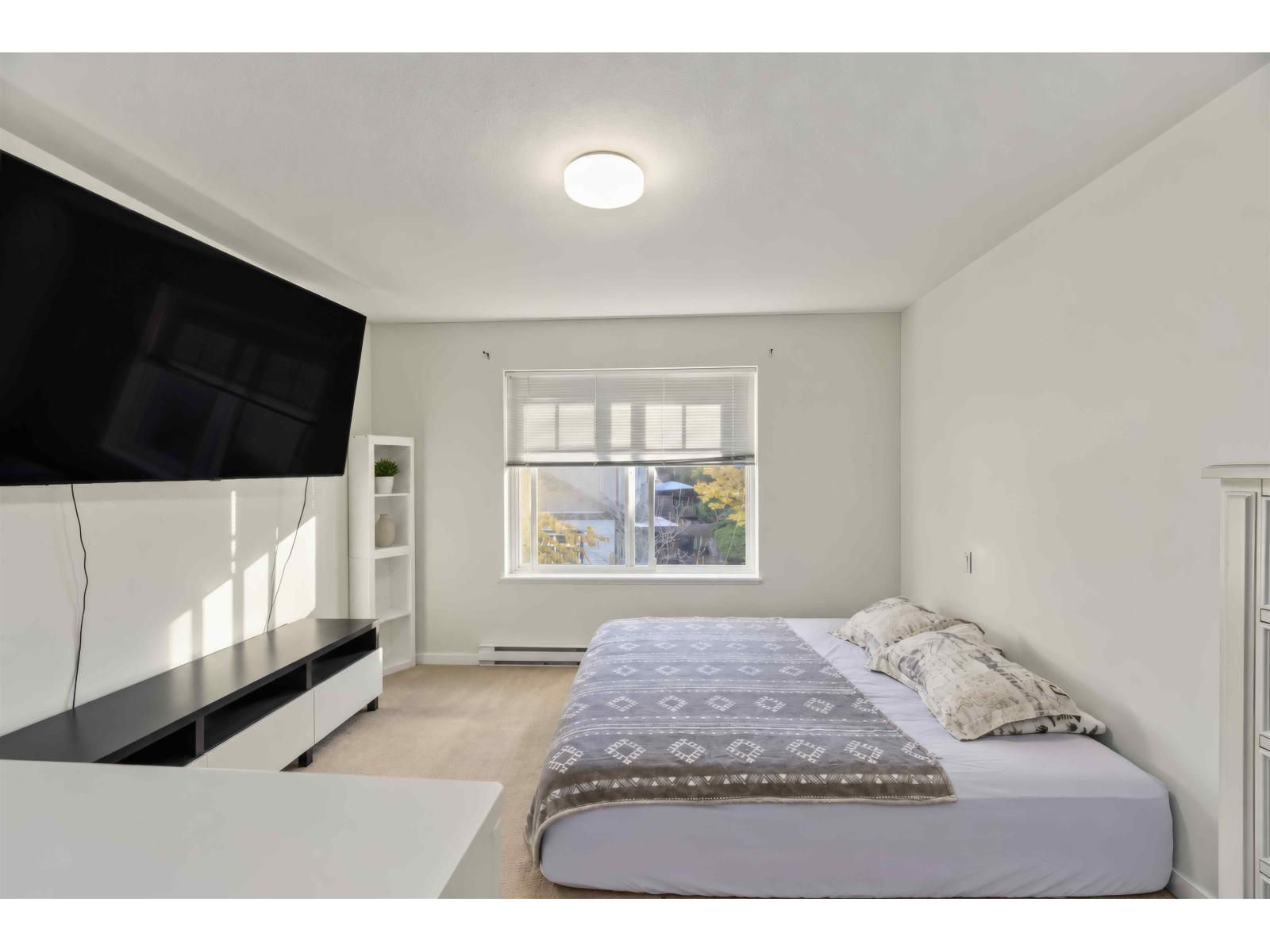 16 14356 63A AVENUE, Surrey - Image 1