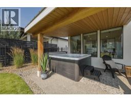 10282 Long Road, Lake Country, BC V4V0A9 Photo 44