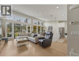 10282 Long Road, Lake Country, BC V4V0A9 Photo 18