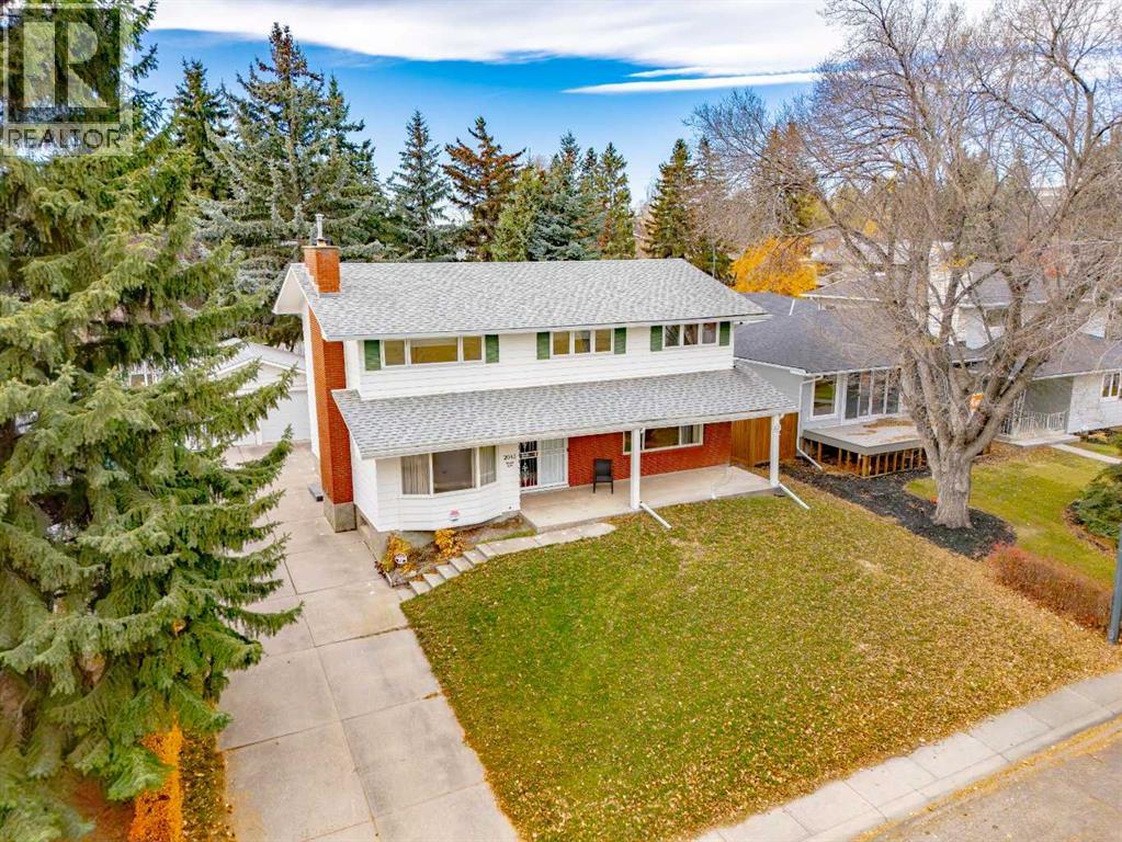 Photo of 2043 Ungava Road NW, Calgary