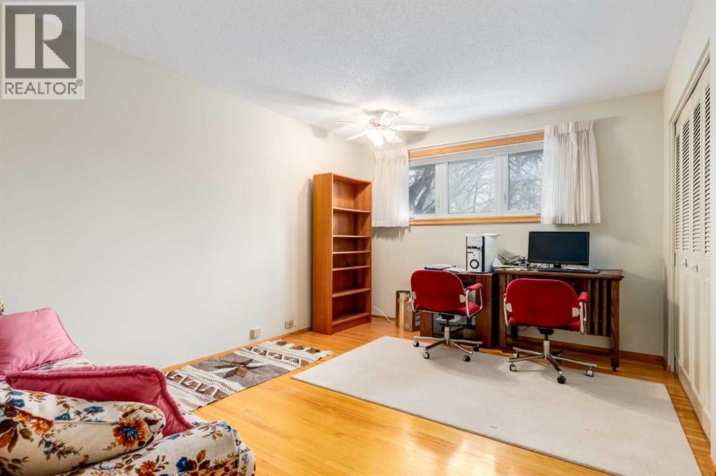 2043 Ungava Road NW, Calgary — photo 28