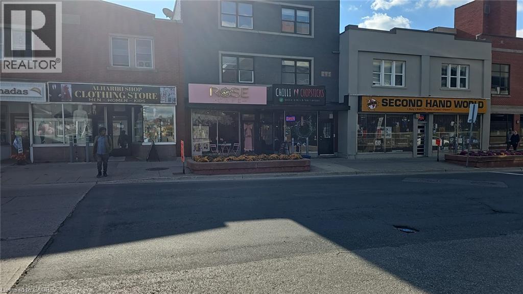 185 KING Street E — photo 3