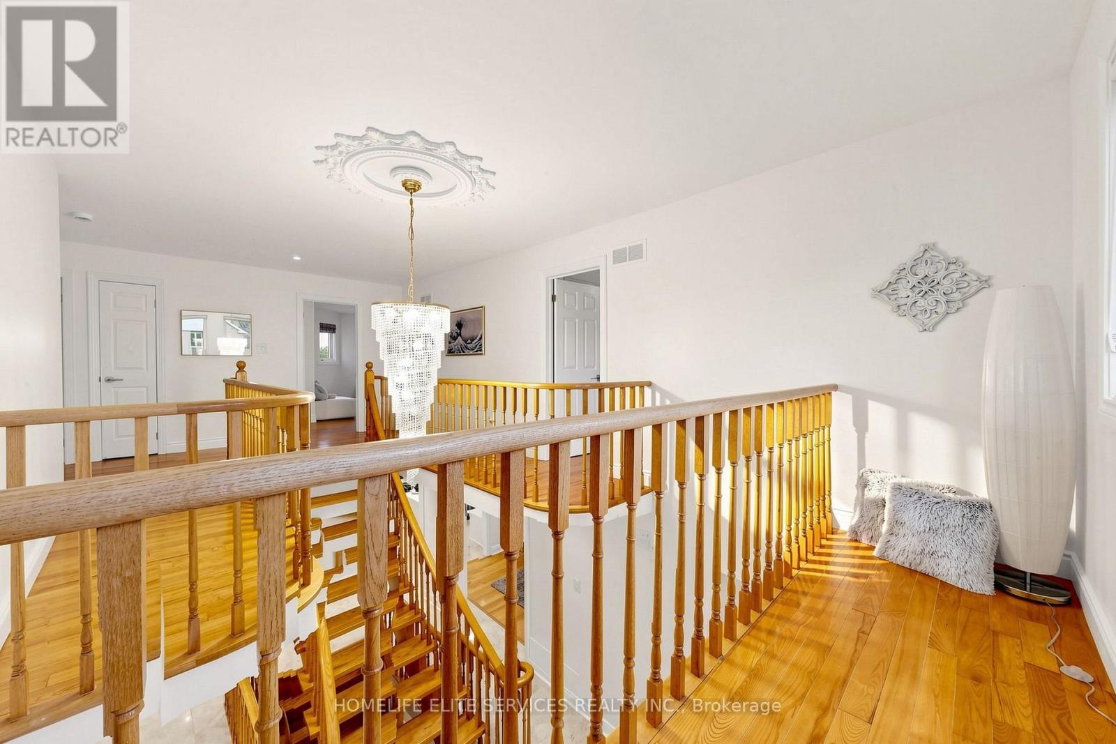 2432 Stoll Drive, Oakville, ON photo 24