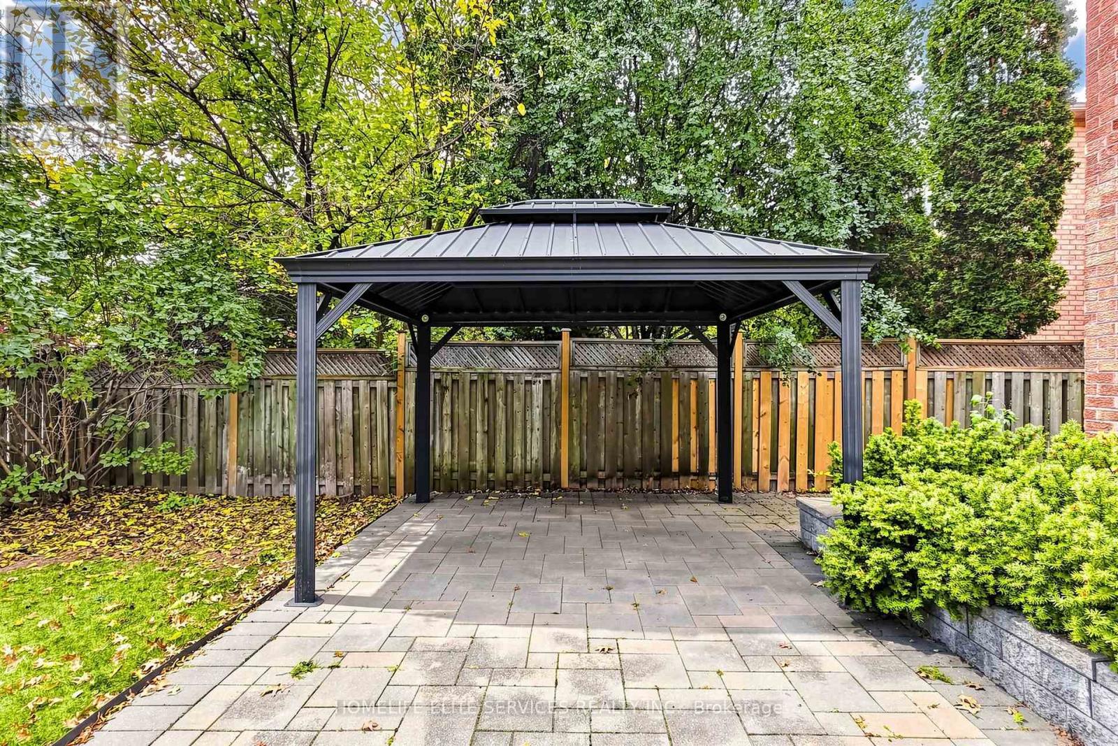 2432 Stoll Drive, Oakville, ON photo 46