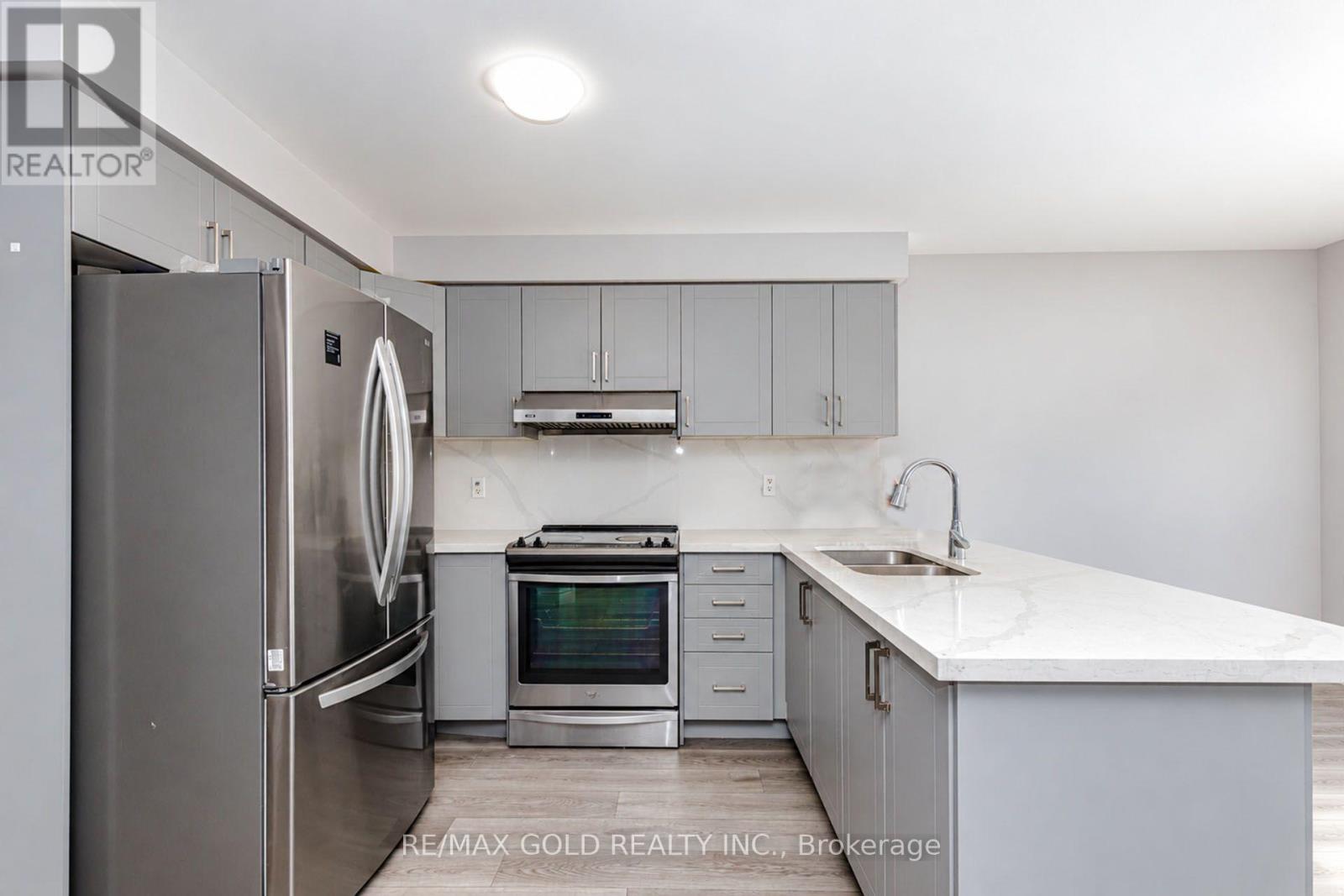 104 Tumbleweed Trail, Brampton, ON photo 11