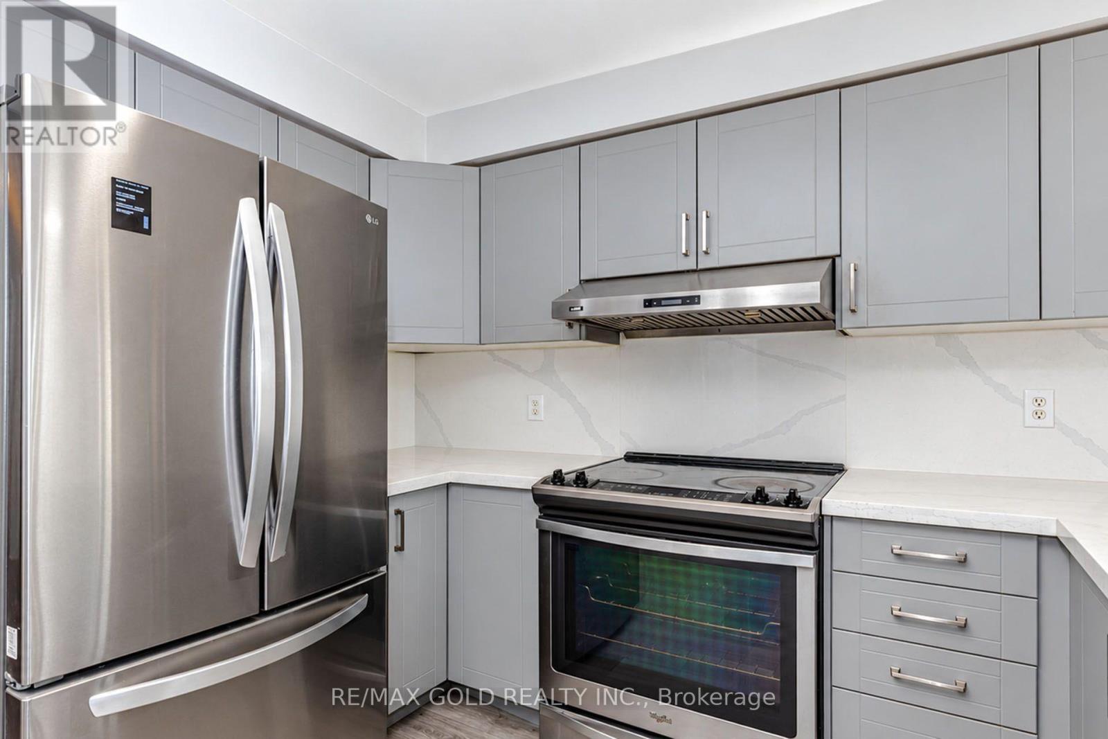 104 Tumbleweed Trail, Brampton, ON photo 12