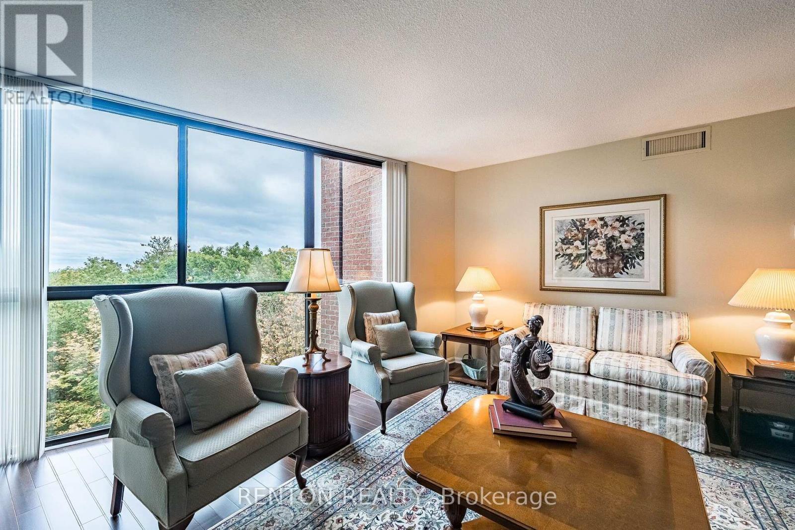 710- 1240 Marlborough Court, Oakville, ON photo 15