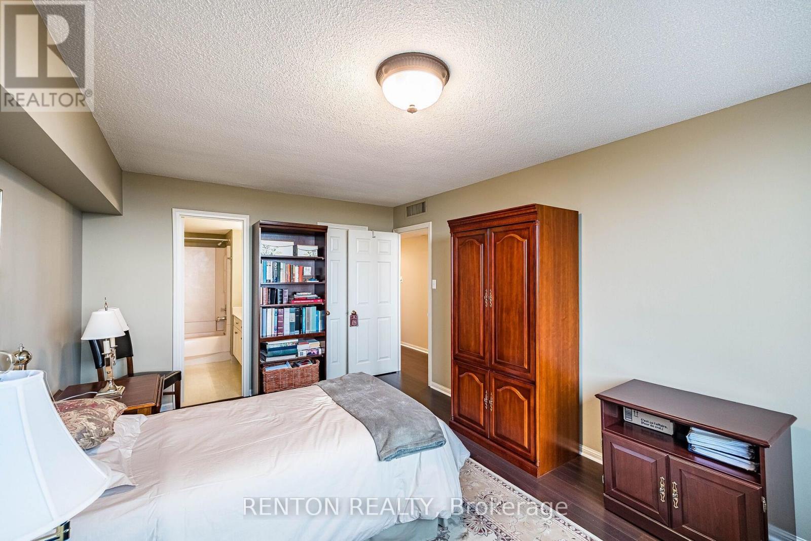 710- 1240 Marlborough Court, Oakville, ON photo 28