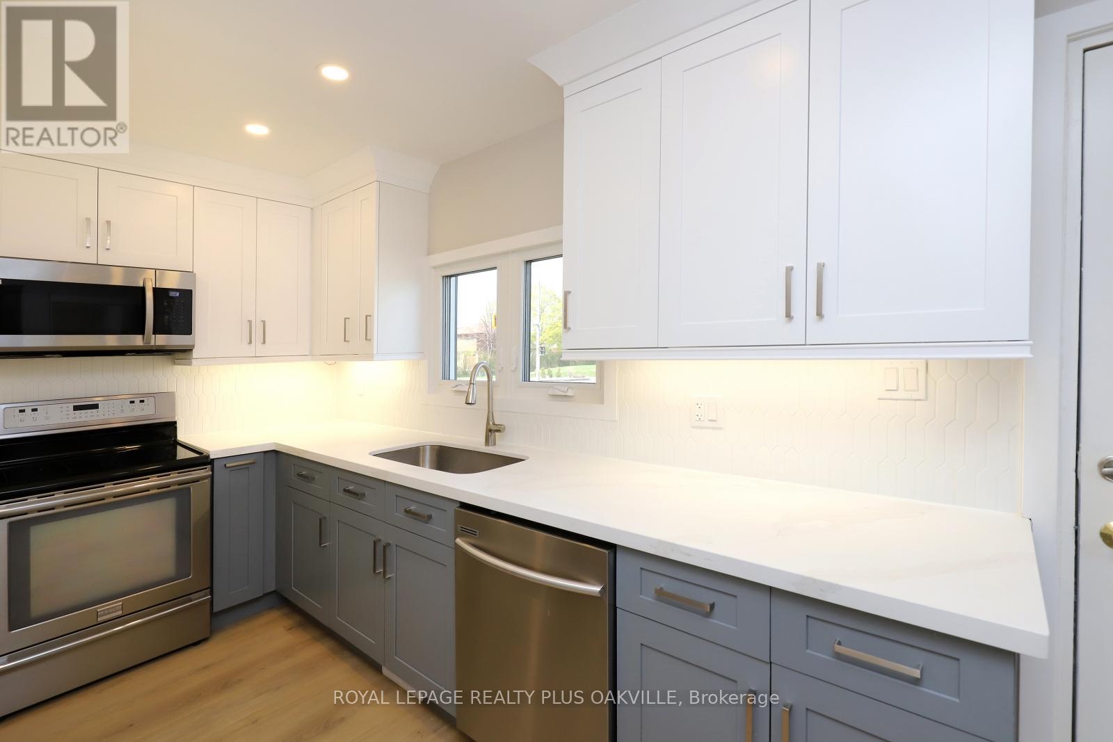 MAIN FLOOR - 269 WEST 5TH STREET, Hamilton (Mohawk) — photo 6